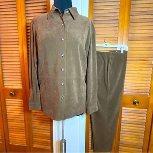 Talbots Faux Ultra Suede Top Petite Large